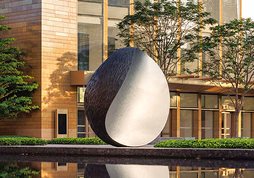 French Design Awards Winner - THE SUN AND THE MOON by ShenZhen AaRT Company