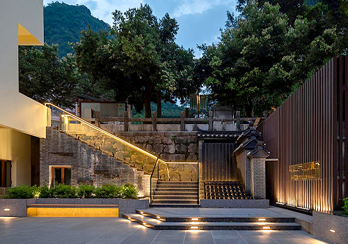French Design Awards Winner - Indigo Restaurant by GUILIN YANGSHUO NICE VIEW DEVELOPING CO.,LTD.