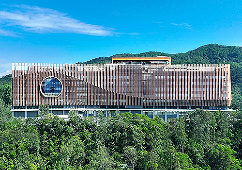 French Design Awards Winner - Chinese Medicine Hospital & Govt Medicines Testing Institute by China State Construction Engineering (Hong Kong) Limited