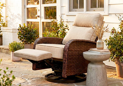 French Design Awards - VELSCAPE Multi-functional Outdoor Swivel Glider Recliner