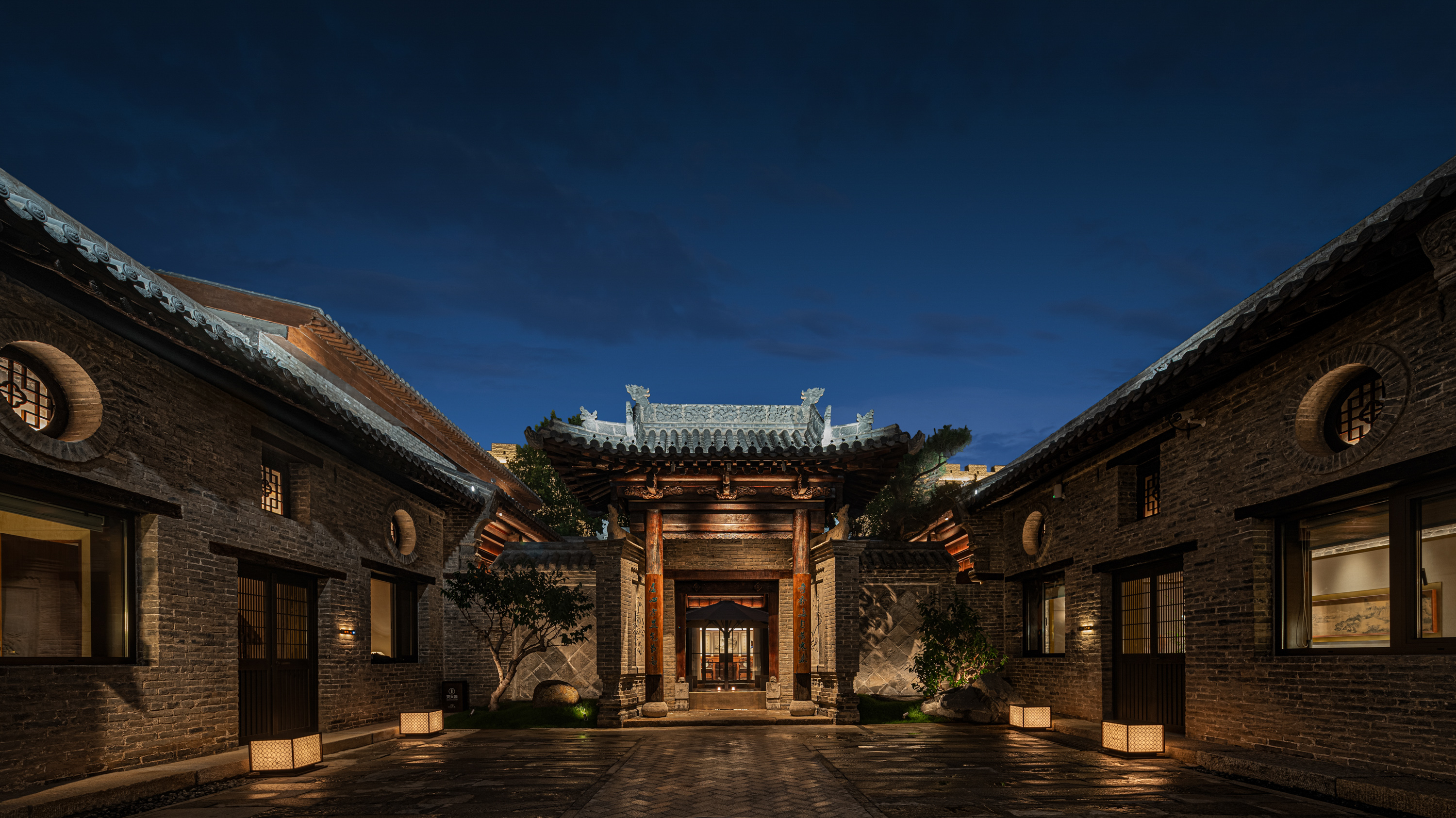 French Design Awards Winner - Ancient City Grand Courtyard Secluded Luxury Hotel by XIUHUAZHEN ART DESIGNCO.